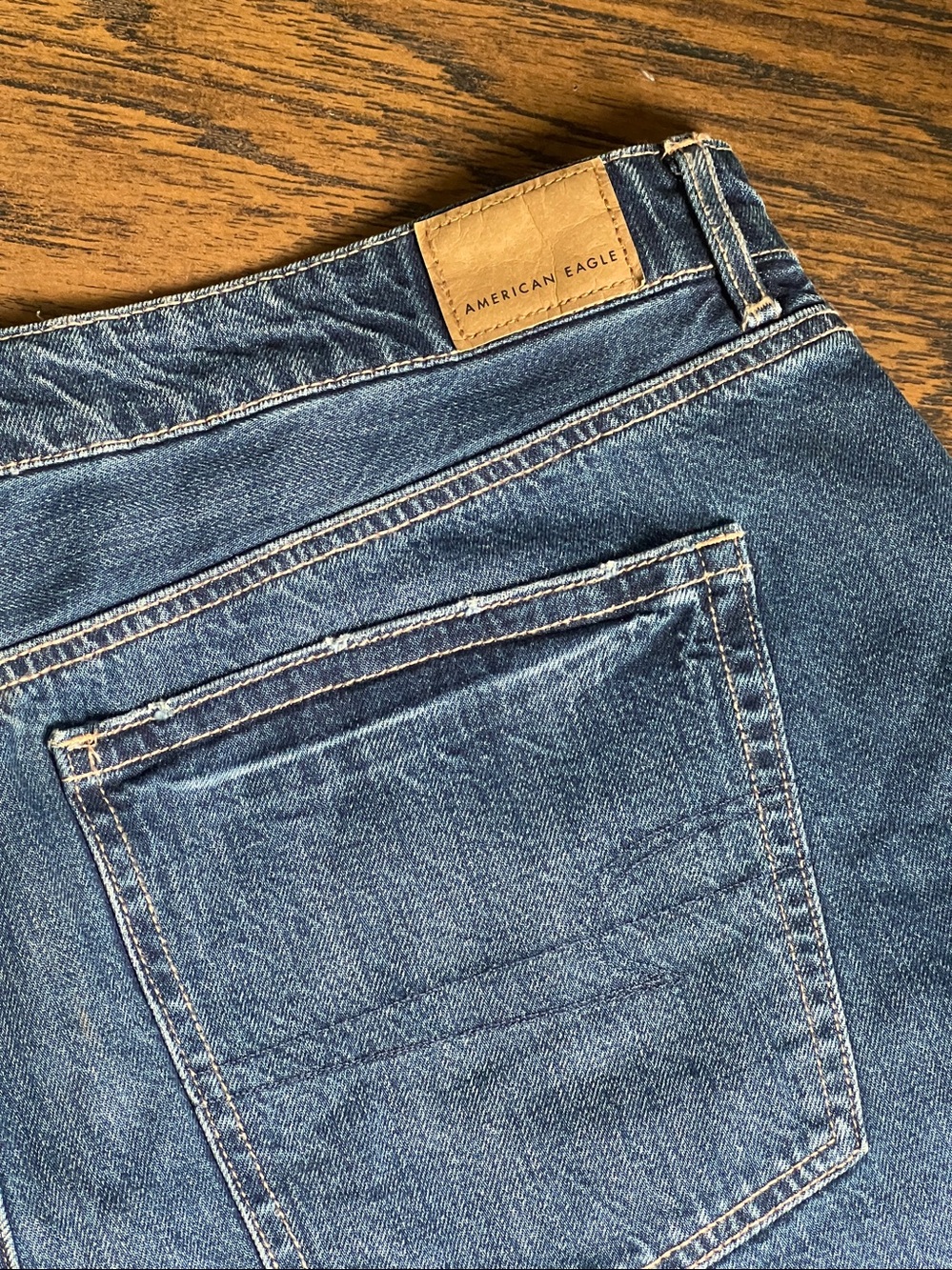 American Eagle high rise Tomgirl Jean shorts size 18 NWT - Picture 3 of 6